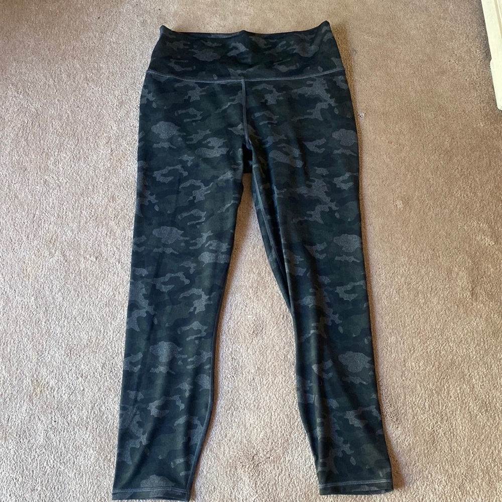 Define PowerHold High-Waisted 7/8 Legging